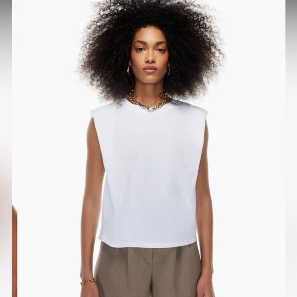 Babaton Tops - Aritzia Babaton White Shoulder Pads Muscle Tee